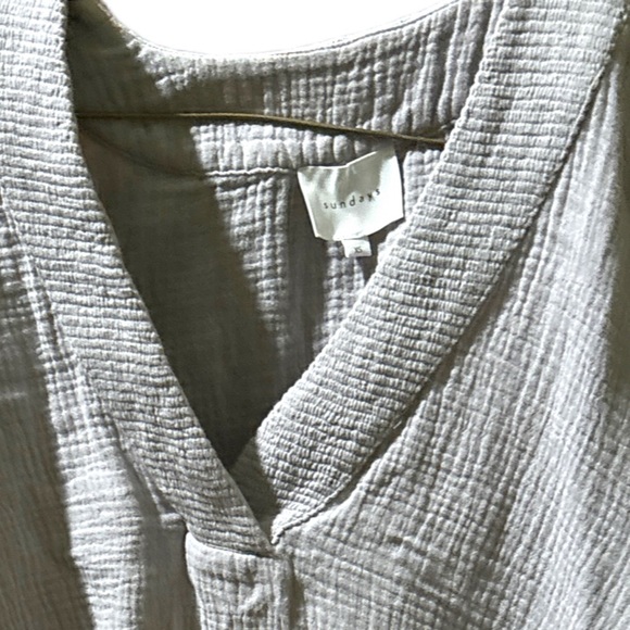 Sunday's Textured Smocked Cuffs Long Sleeve Split Top - Picture 5 of 15